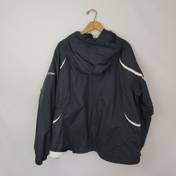 Women's 2X Columbia Hardshell Jacket - Picture 5 of 6